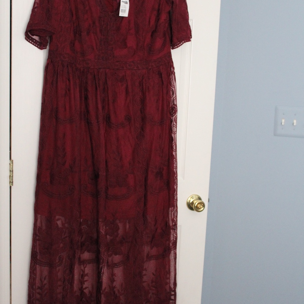 Burgandy Lace Maxi Dress NWT's Size 3X